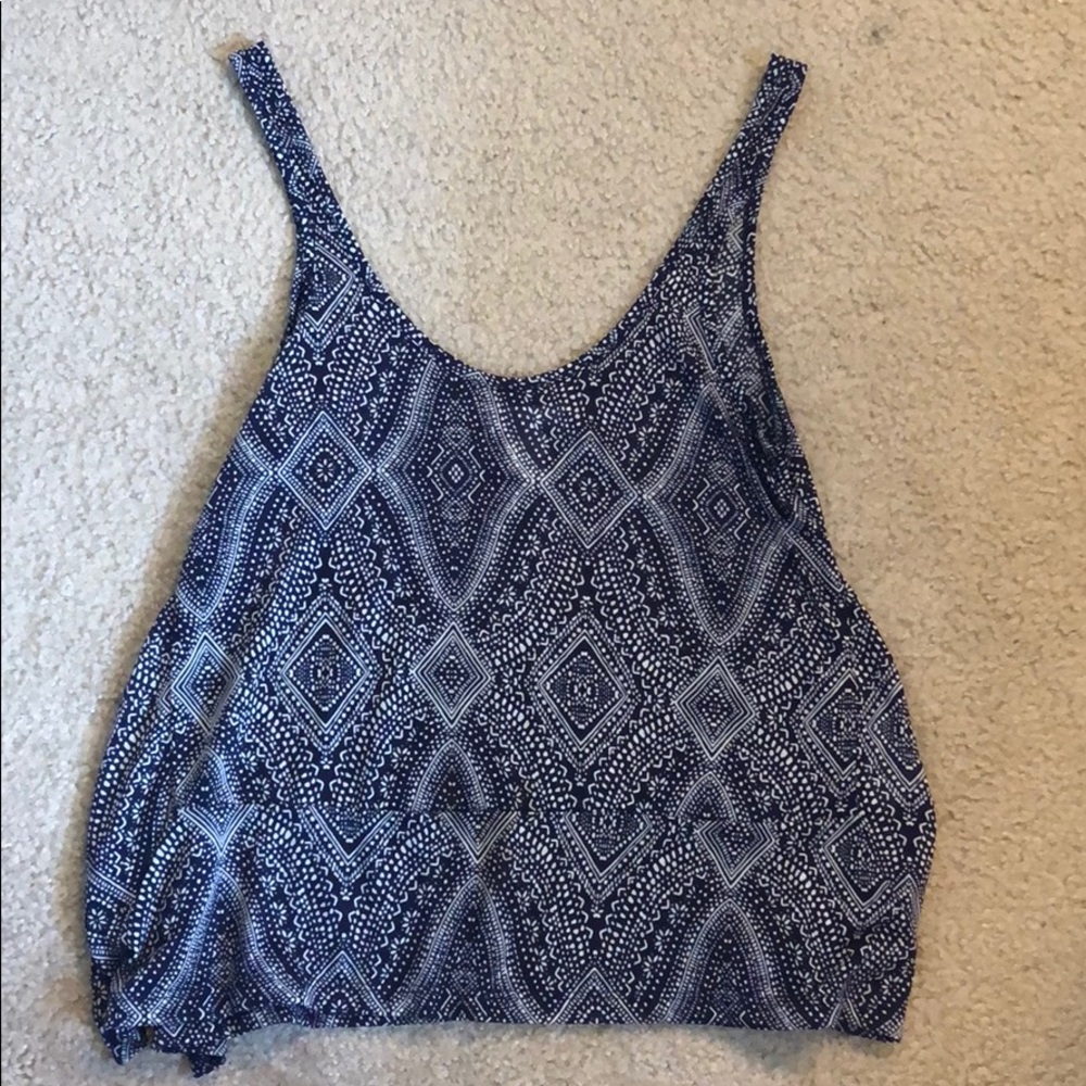 H&M flowing blue pattern tank